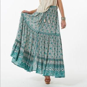 NWT Spell and the Gypsy Collective Kombi Maxi L